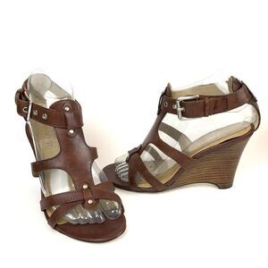Vintage Franco Sarto Leather Wedge Strappy Sandals Heels Size 6 Women's